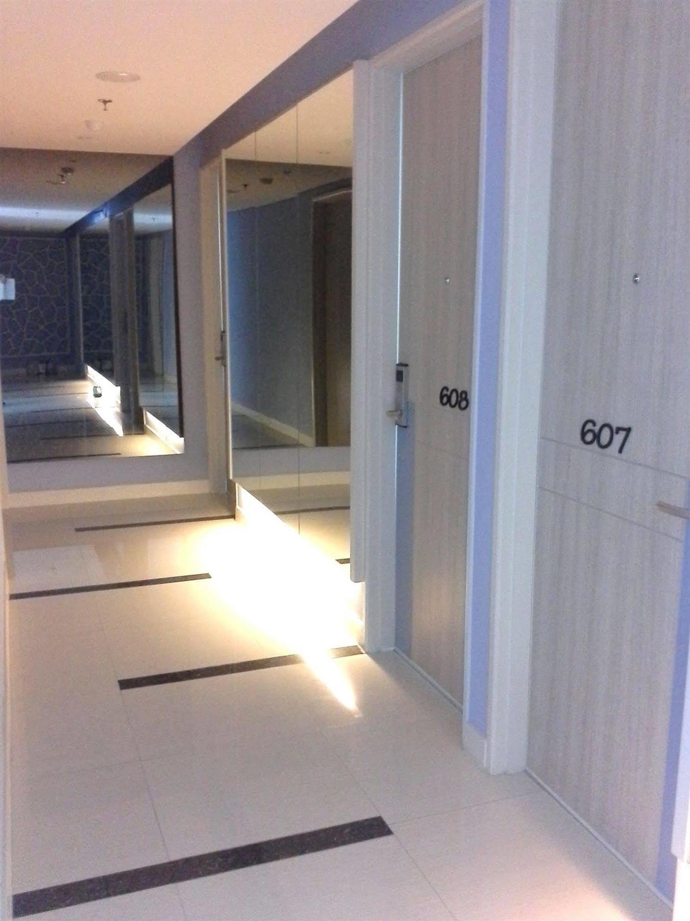 Royal City Hotel Jakarta Extérieur photo