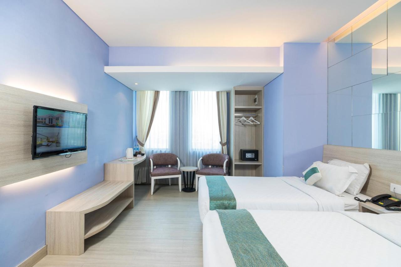 Royal City Hotel Jakarta Extérieur photo