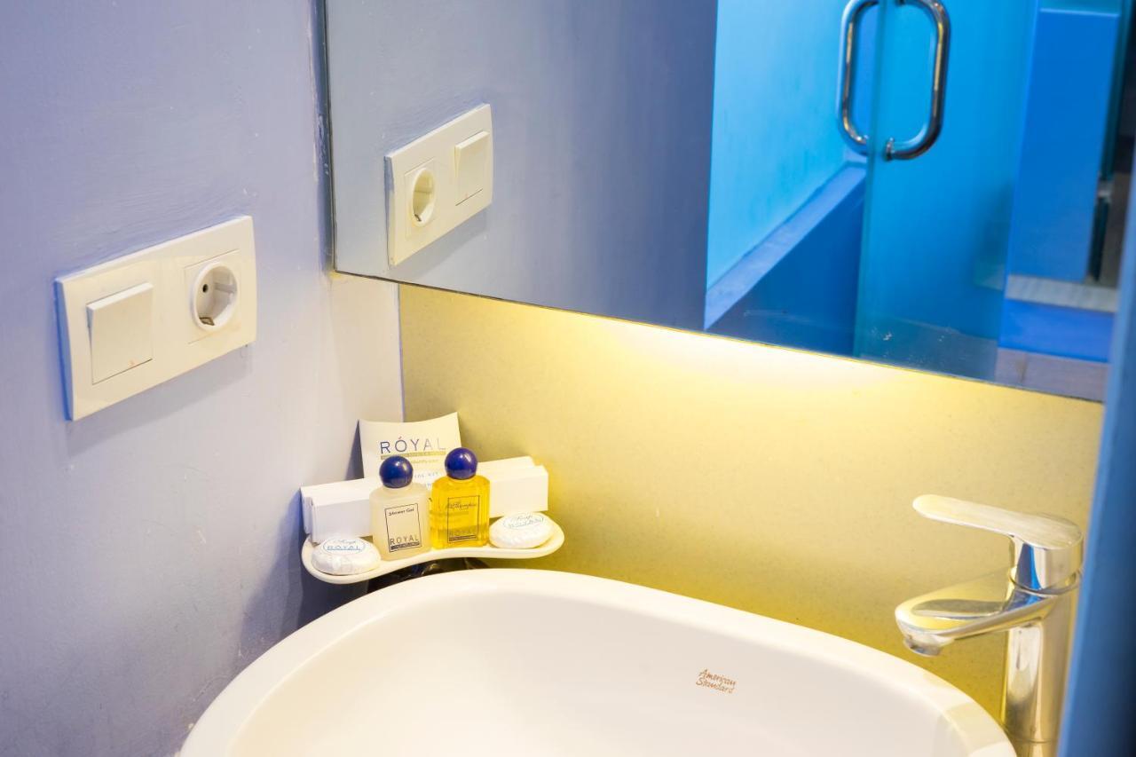 Royal City Hotel Jakarta Extérieur photo